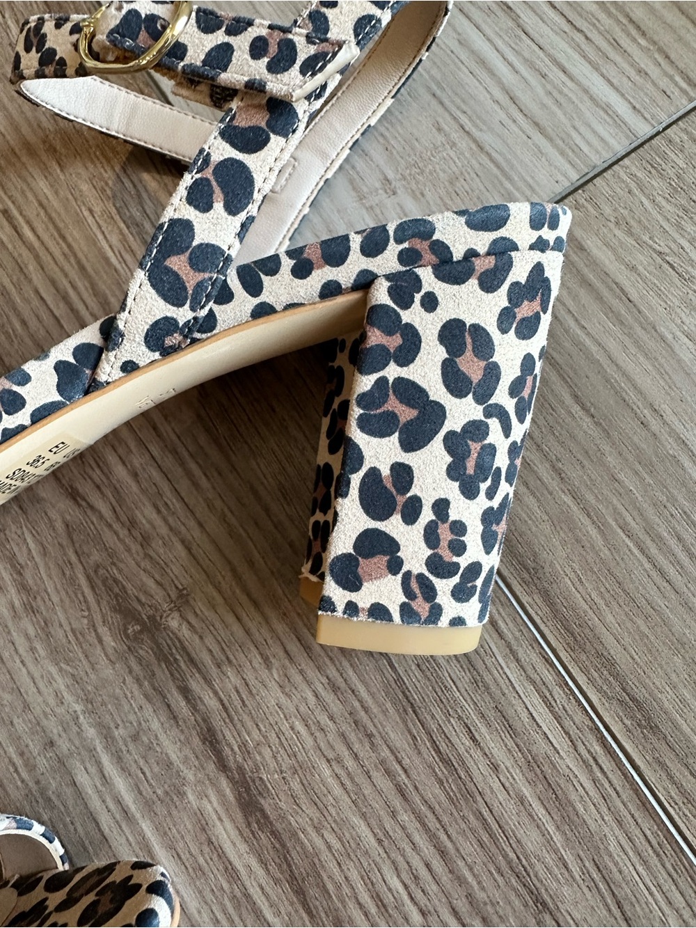 Stuart Weitzman Leopard Print Block Heel Sandals in Tan and Black - Picture 10 of 11